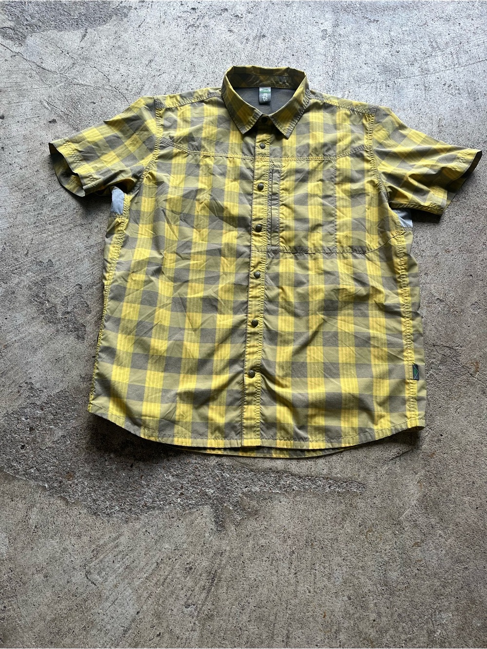 Stio Yellow and Olive Plaid Short-Sleeve Button-Down Shirt